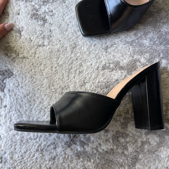 Black Block Heels - Picture 6 of 9